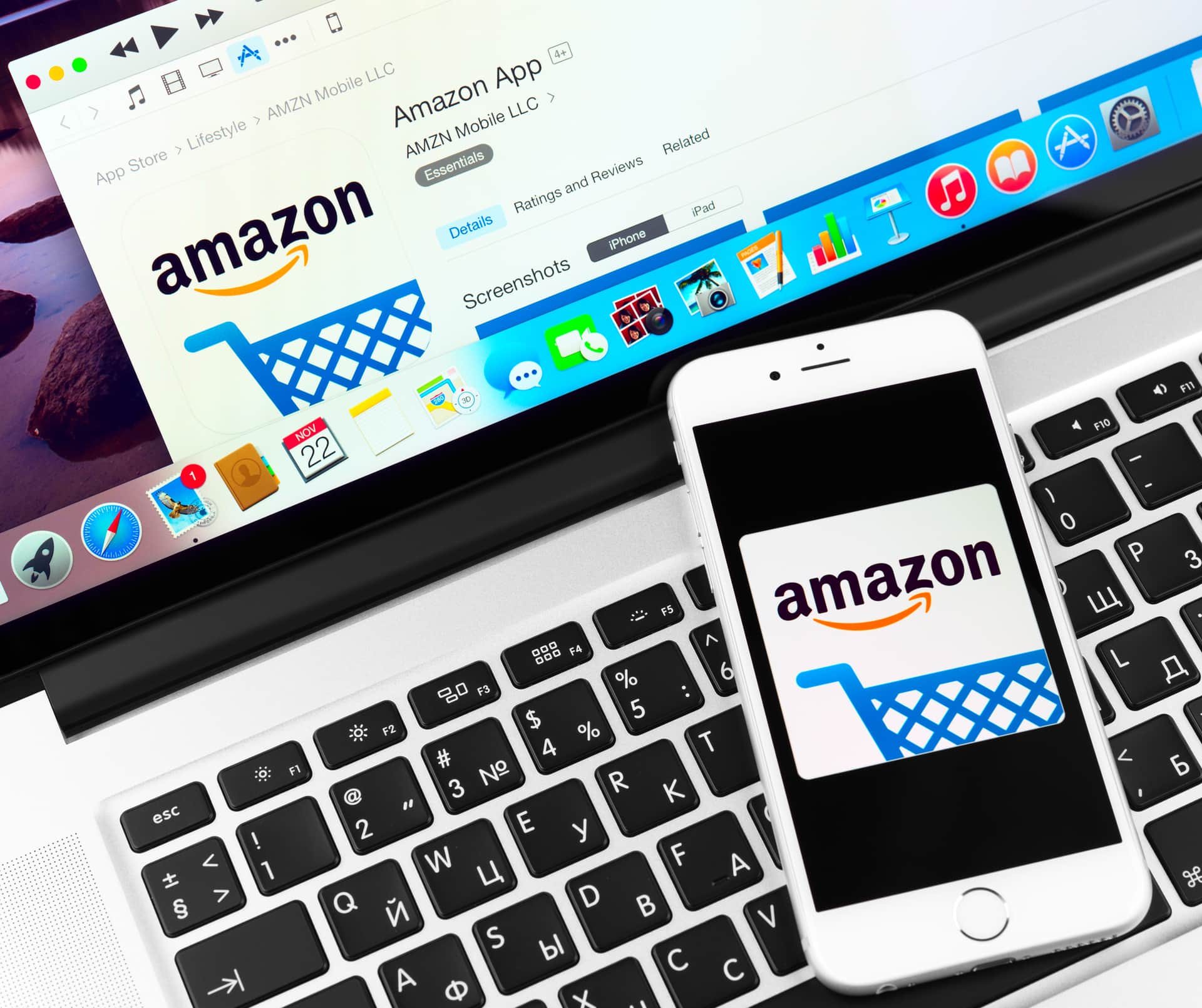 History of Amazon: From Garage Startup to The Largest E-Commerce  Marketplace 