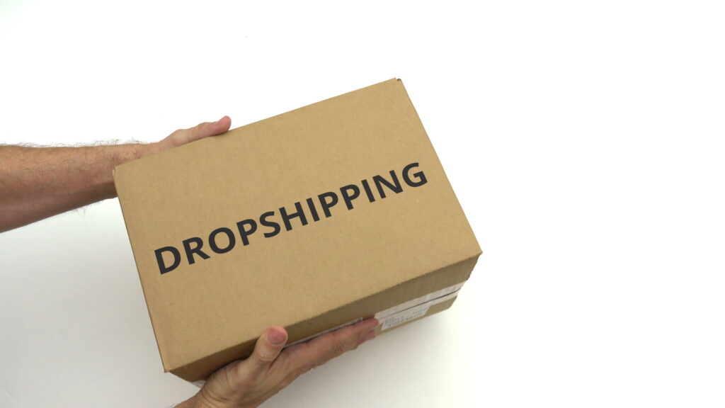 how to make money dropshipping